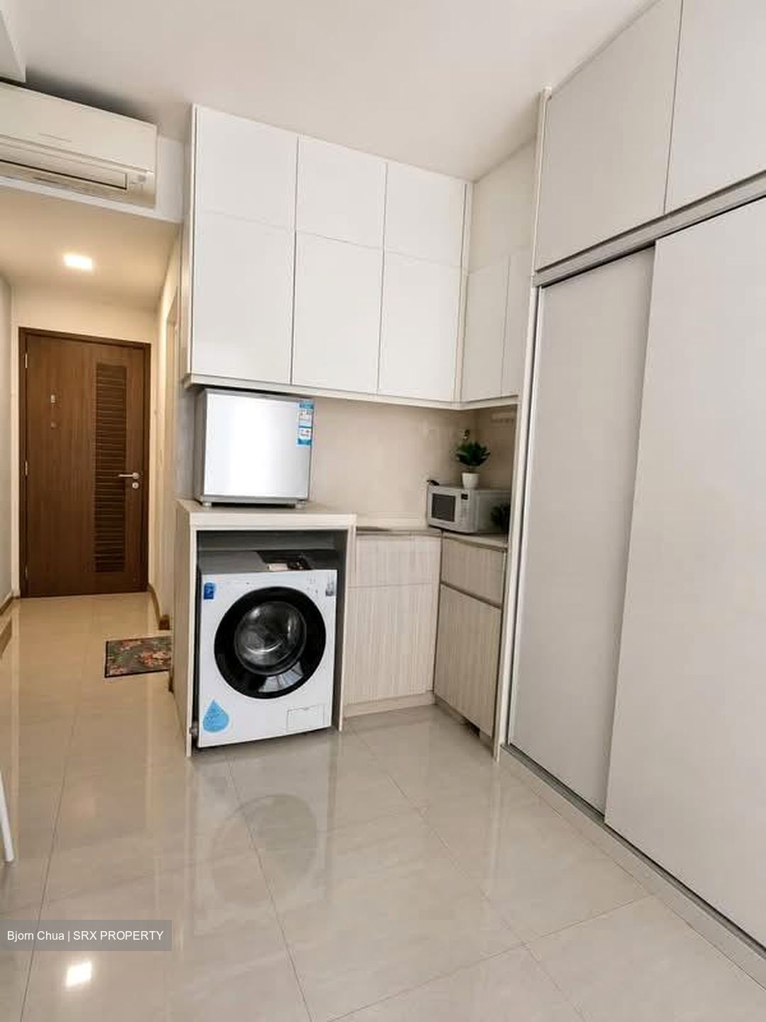 1 Canberra (D27), Condominium #595949171